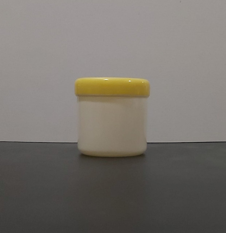 قوطی پلاستیکی 100