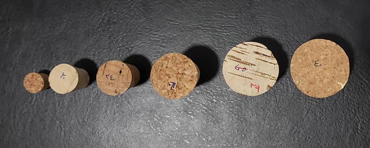 دربوش چوب پنبهای