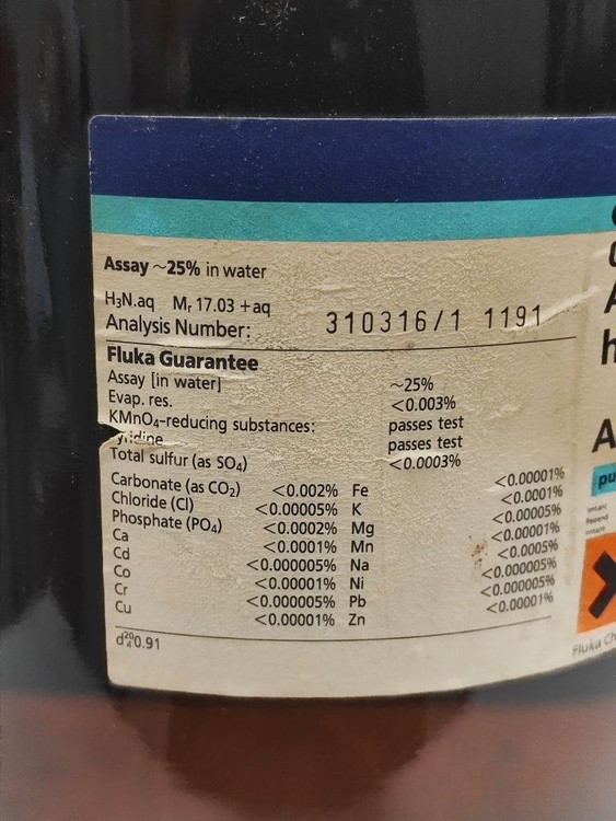 آمونیوم هیدروکسید (آمونیاک) 2.5 لیتر فلوکا