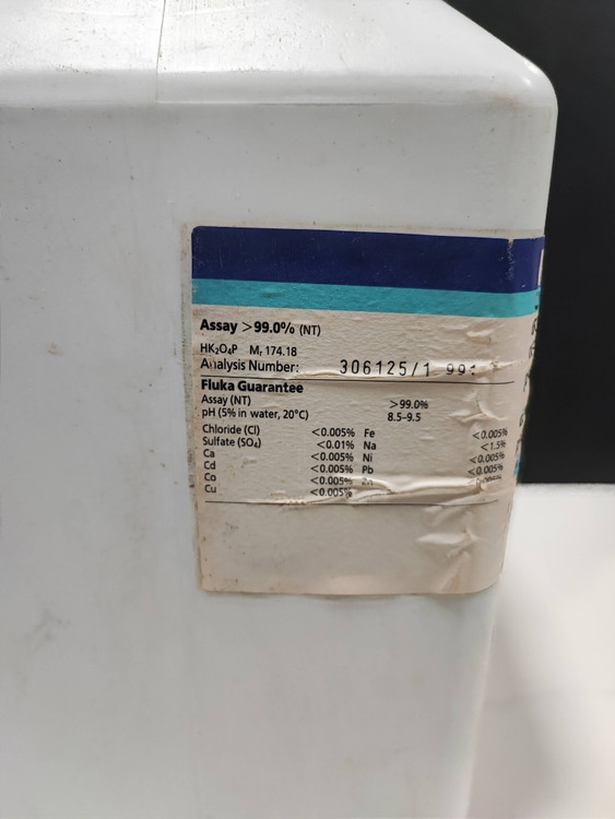 دی پتاسیم هیدروژن فسفات فلوکا