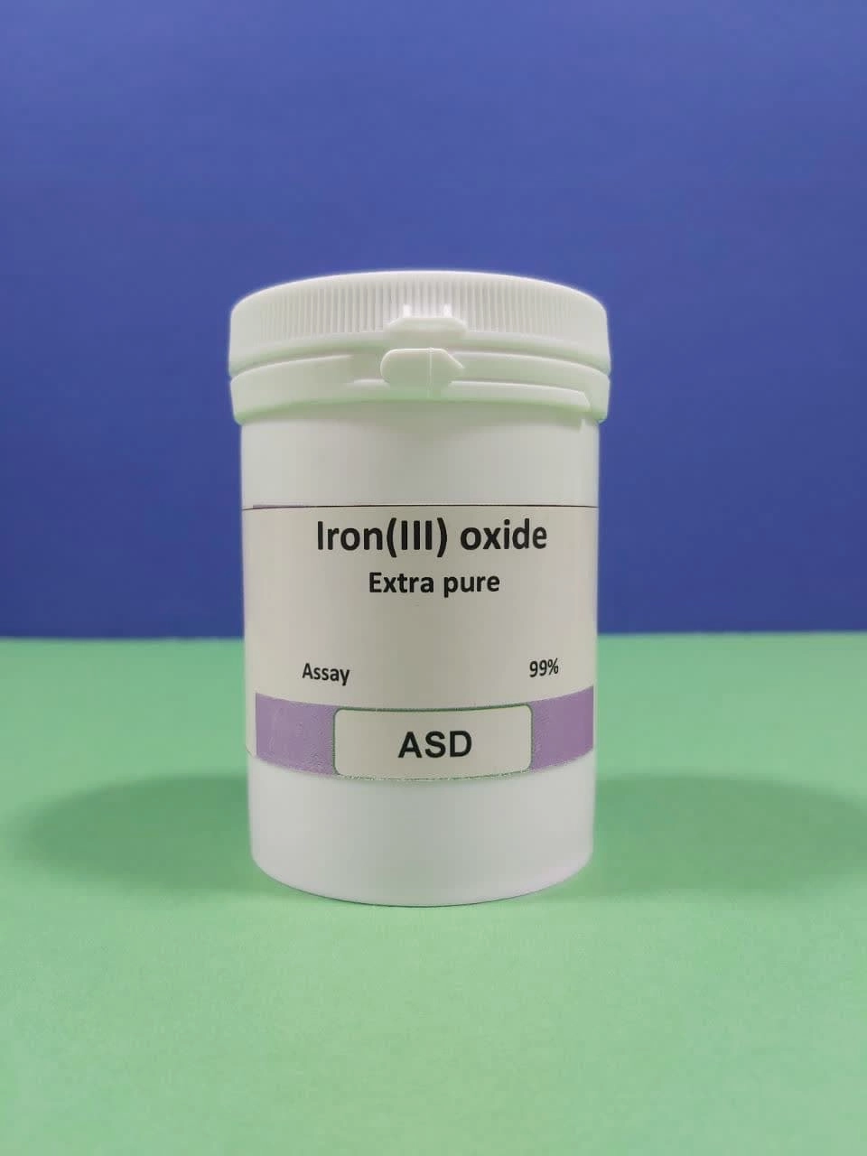 Iron (III) Oxide